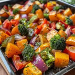 Foto de vegetais grelhados, com texturas suculentas visíveis, em um prato.